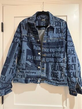 PALACE Two-Tone Blue Graphic Denim Jacket